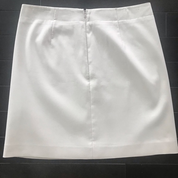 Khaki Ann Taylor LOFT skirt - Picture 3 of 7